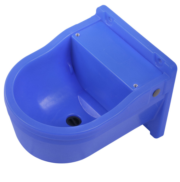 Blaue PP-Plastik-Wasserbehälter für Rinder Pferde Schafe - Rinder-Rinder-freundliche Bewässerungslösung
