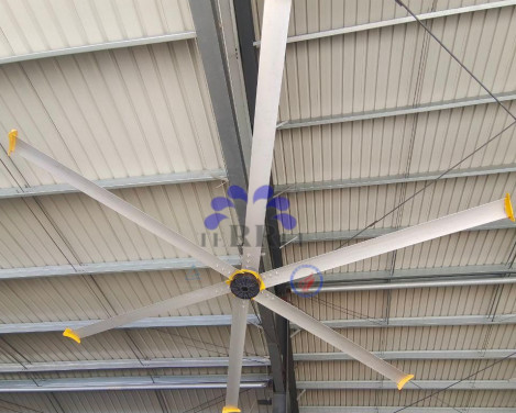 Industrieller Deckenventilator mit 6 Stück Legierungsblattmaterial für 1400m2 Abdeckungsfläche und geringen Lärm
